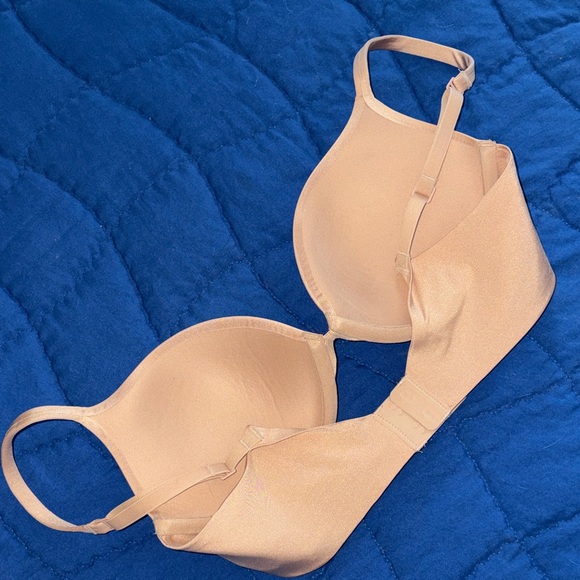 SKIMS Nude Super Push-Up Bra - Picture 4 of 5